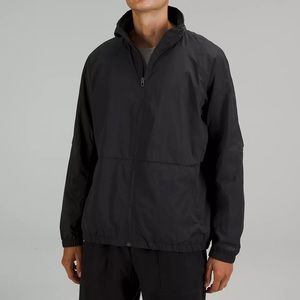 Black Lululemon Evergreen Jacket (Water-Repellant Glyde fabric w tags never use)